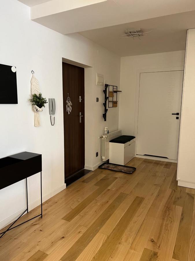 Apartament W Centrum Premium Ustrzyki Dolne Zewnętrze zdjęcie